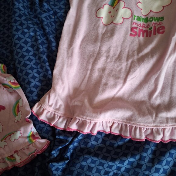 rainbows make me smile top and shorts set 5t - Picture 7 of 13